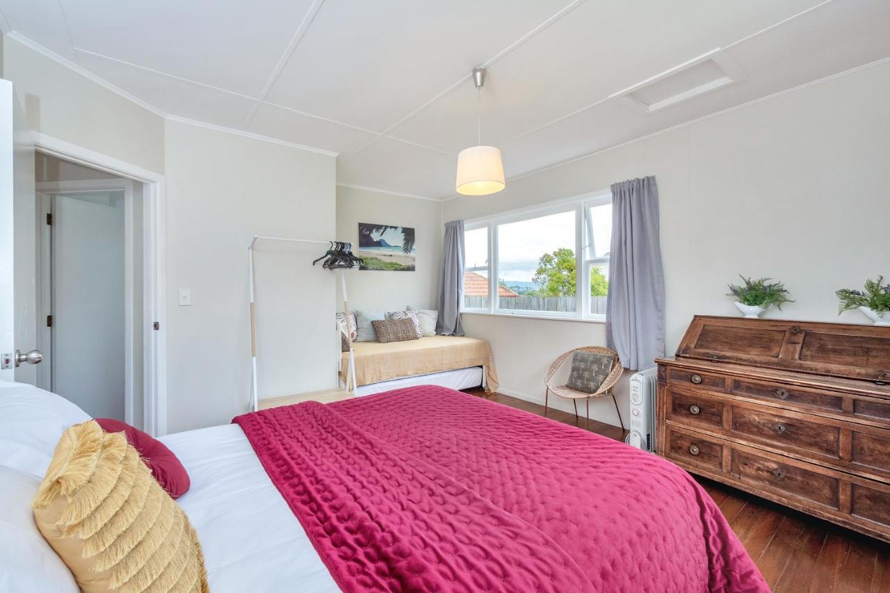 Sunny & Cozy Home Near Western Springs Auckland Esterno foto