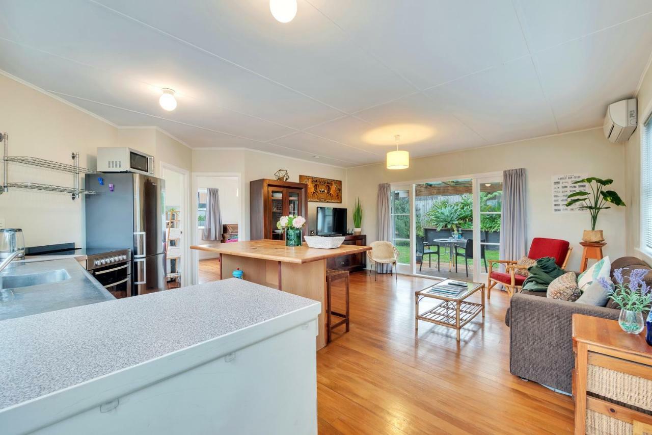 Sunny & Cozy Home Near Western Springs Auckland Esterno foto