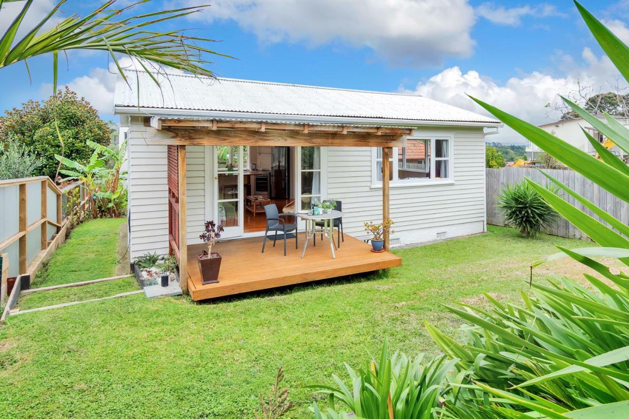 Sunny & Cozy Home Near Western Springs Auckland Esterno foto